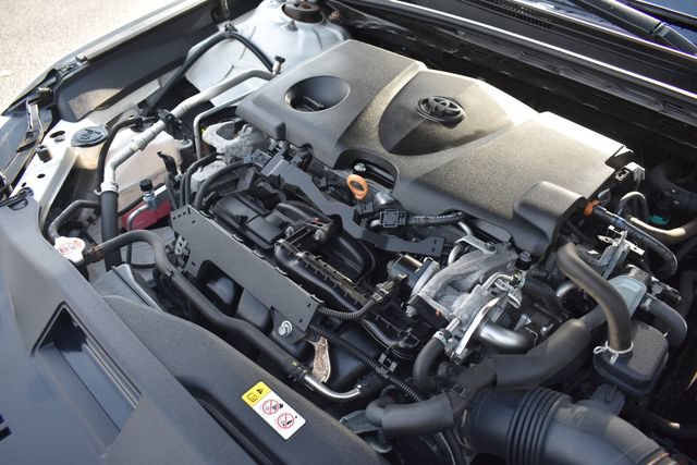 Used 2020 Toyota Camry XLE FWD image 36
