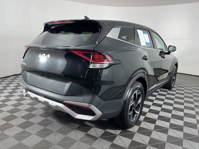 Used 2023 Kia Sportage LX FWD image 11