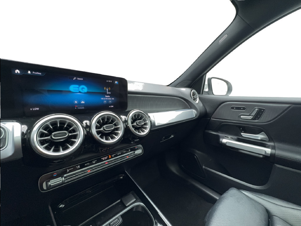 Used 2022 Mercedes-Benz EQB 300 4MATIC image 46