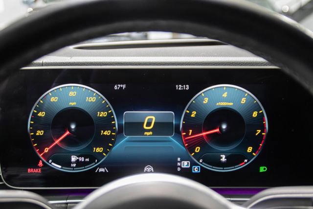 Used 2023 Mercedes-Benz GLE 350 4MATIC image 7