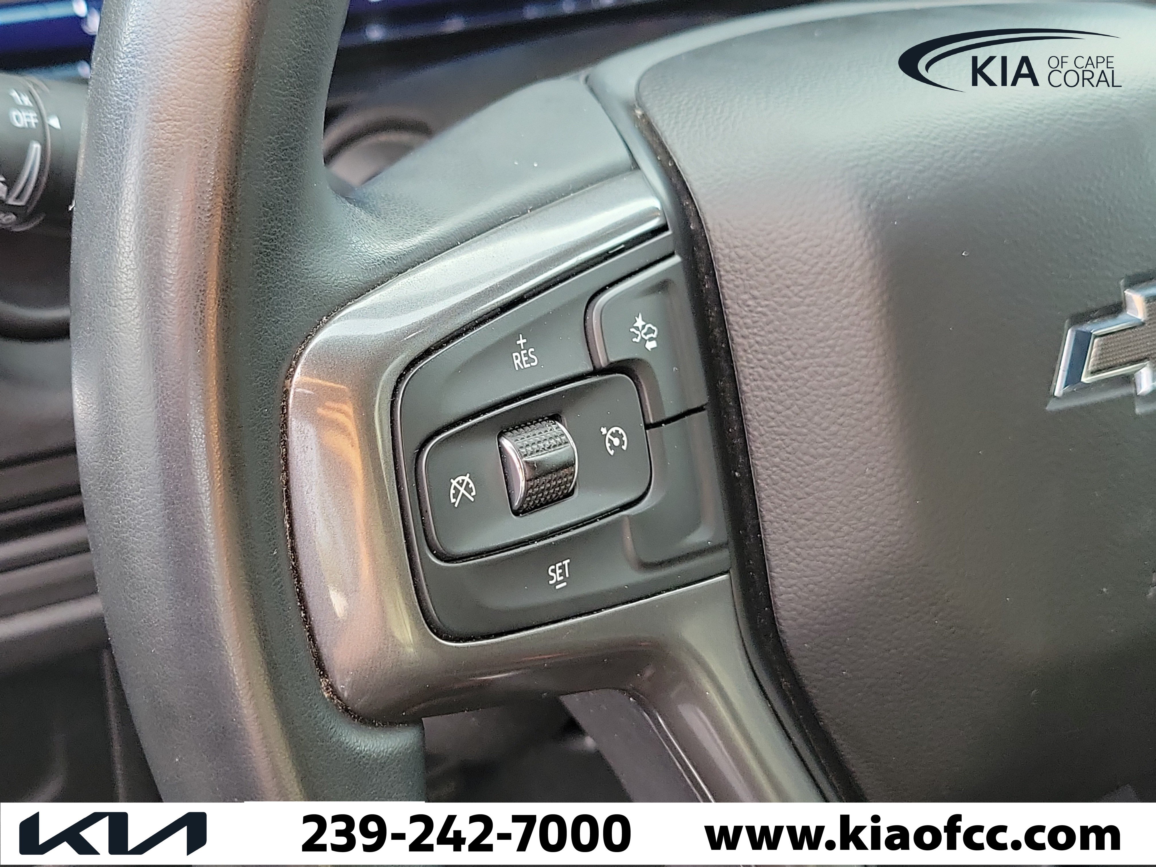 Used 2024 Chevrolet Suburban RST RWD image 27