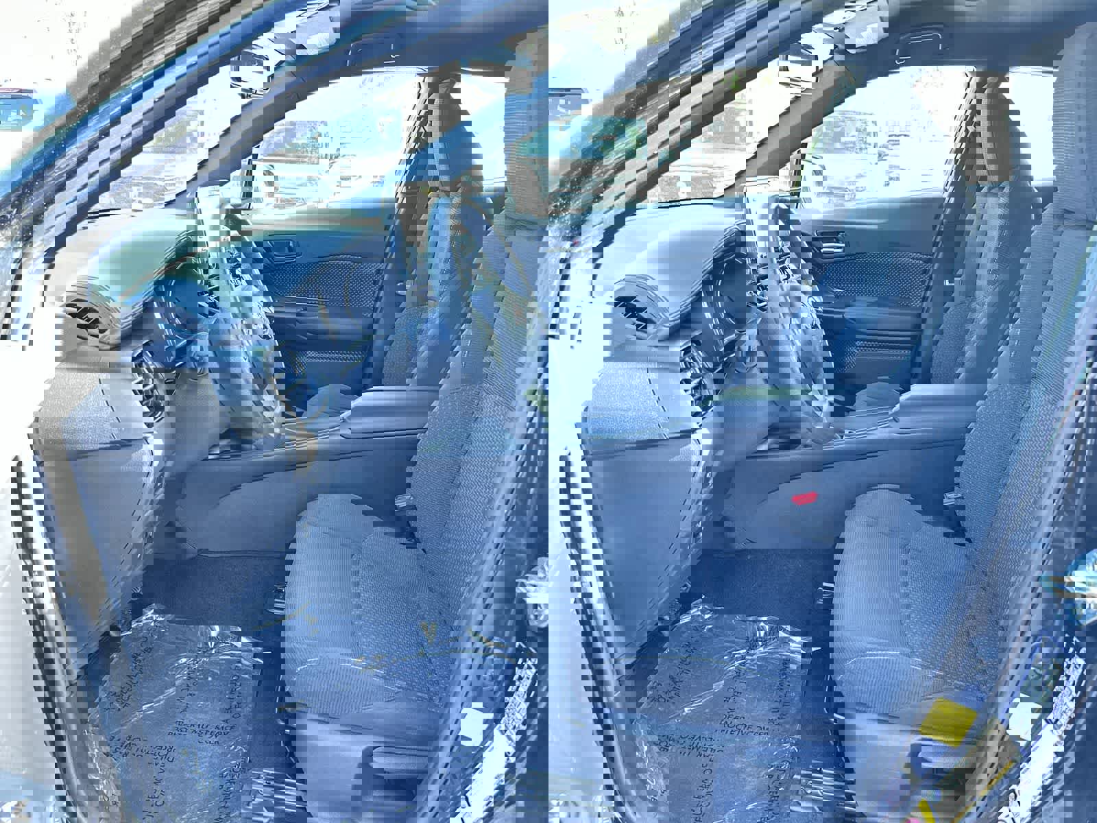 Used 2019 Toyota C-HR LE image 13