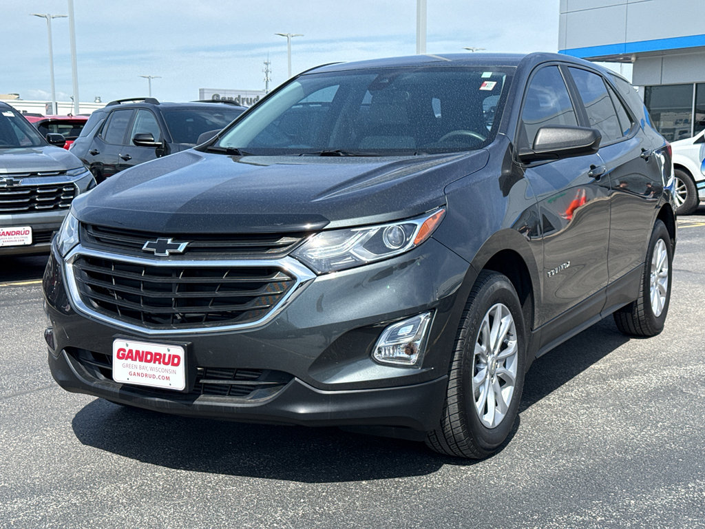 Used 2020 Chevrolet Equinox LS FWD image 2