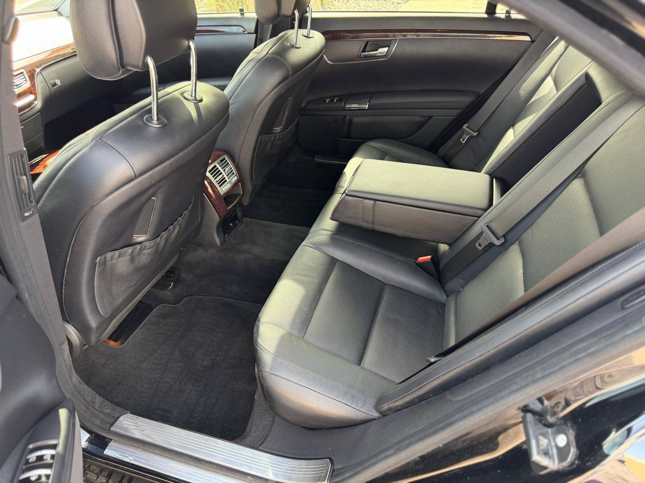 Used 2012 Mercedes-Benz S 550 image 9