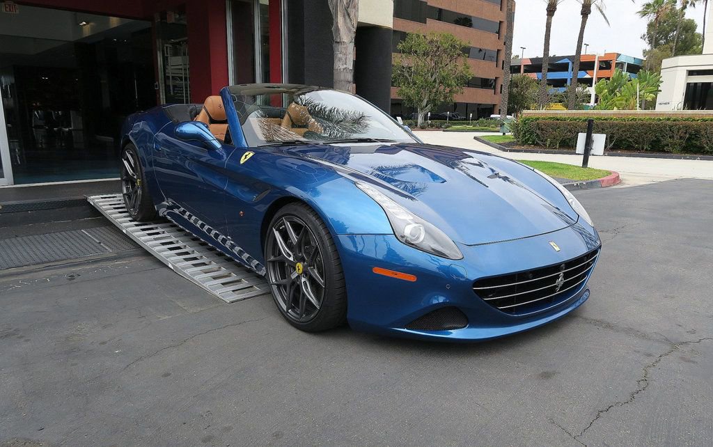 Used 2016 Ferrari California T RWD image 50
