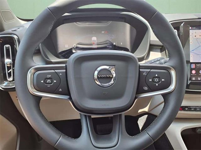 New 2026 Volvo XC40 B5 Plus w/ Protection Package Premier AWD/4WD image 13
