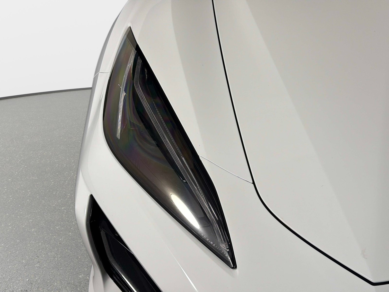 Used 2025 Chevrolet Corvette Z06 RWD image 9