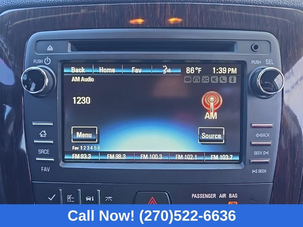 Used 2017 Chevrolet Traverse LT image 30