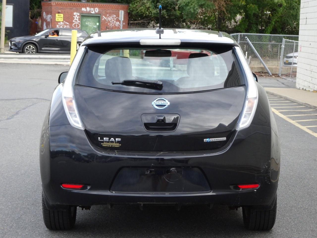 Used 2014 Nissan Leaf SV w/ LED & Quick Charge Package image 6