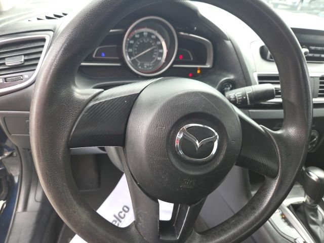 Used 2015 MAZDA MAZDA3 i SV FWD image 32