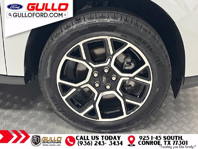 Used 2026 Ford Maverick Lariat w/ 4K Tow Package AWD/4WD image 9