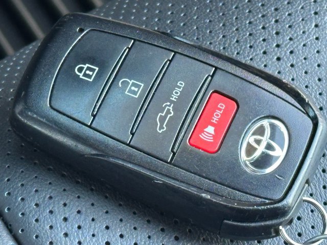 Certified 2022 Toyota Tundra Platinum AWD/4WD image 26
