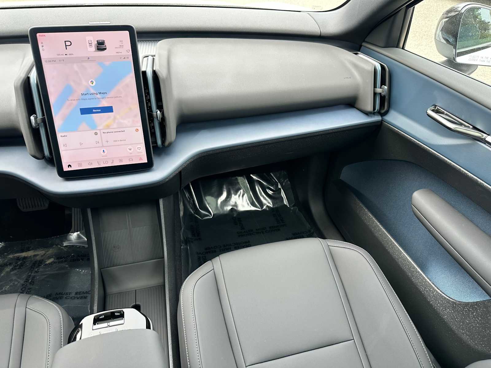 Used 2025 Volvo EX30 Plus w/ Protection Package Premier AWD/4WD image 18