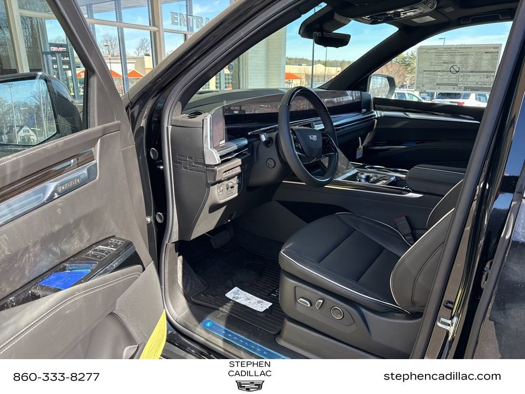 New 2026 Cadillac Escalade Luxury w/ Touring Package image 14