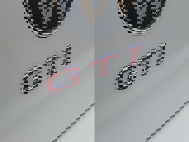 New 2026 Volkswagen GTI SE image 6