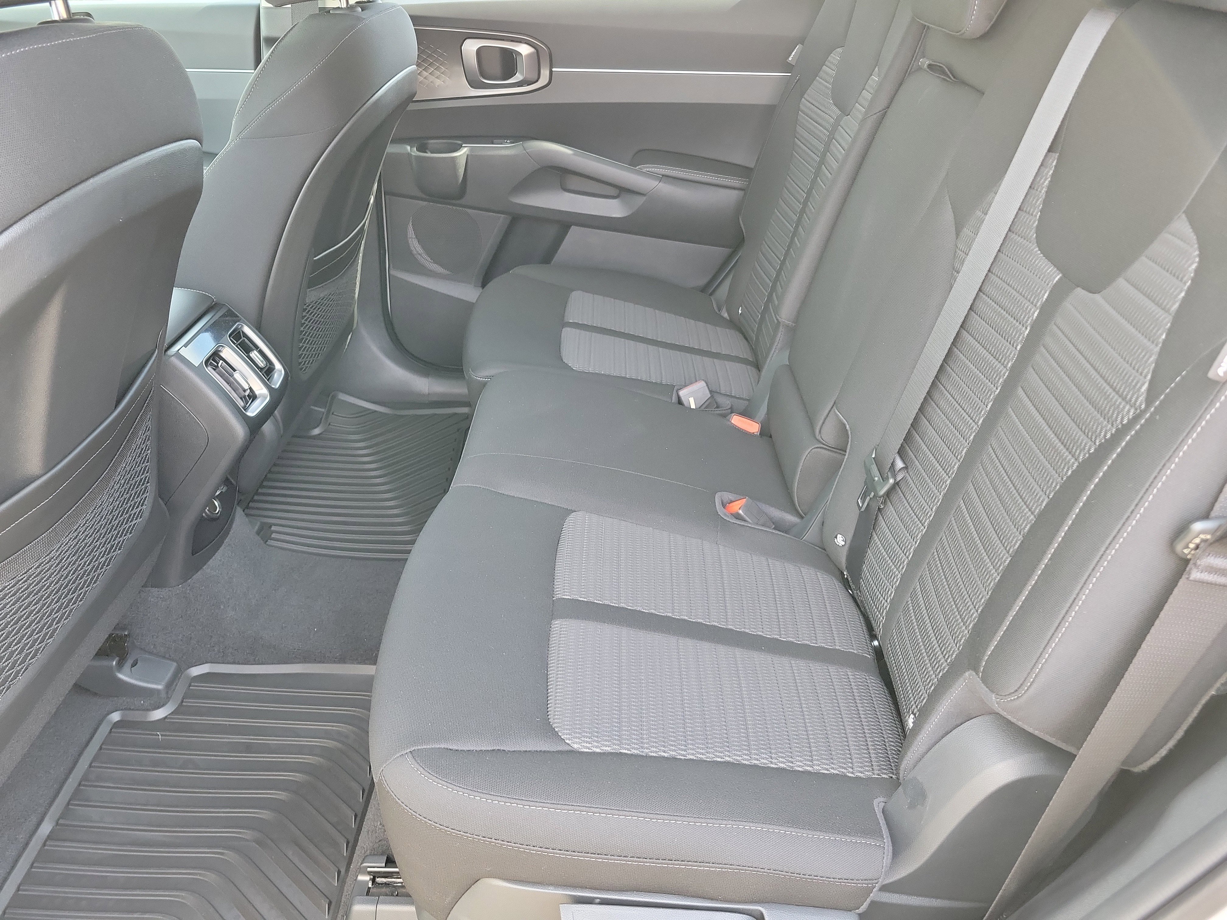 New 2026 Kia Sorento LX FWD image 6