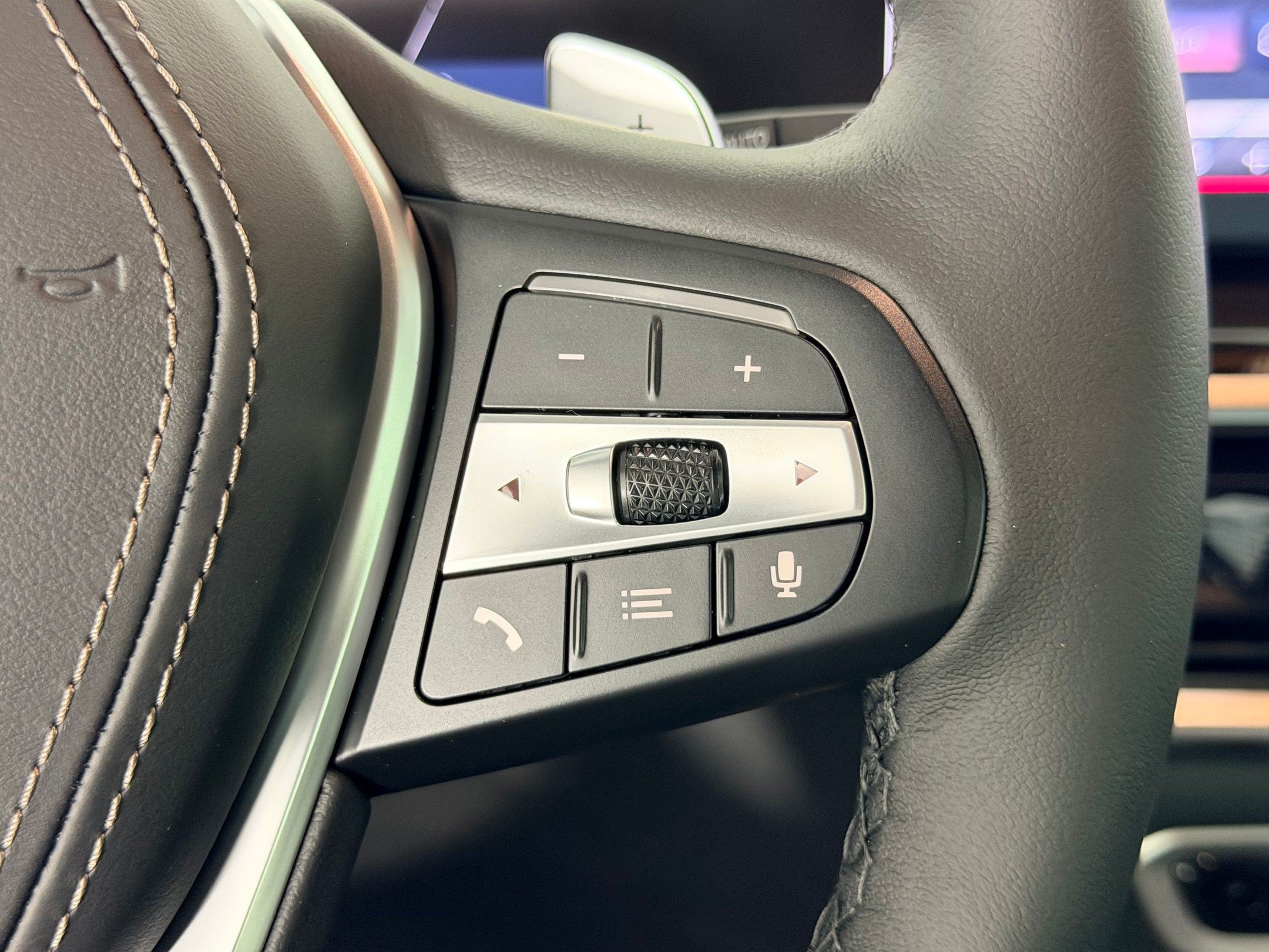 New 2026 BMW X5 xDrive50e AWD/4WD image 24
