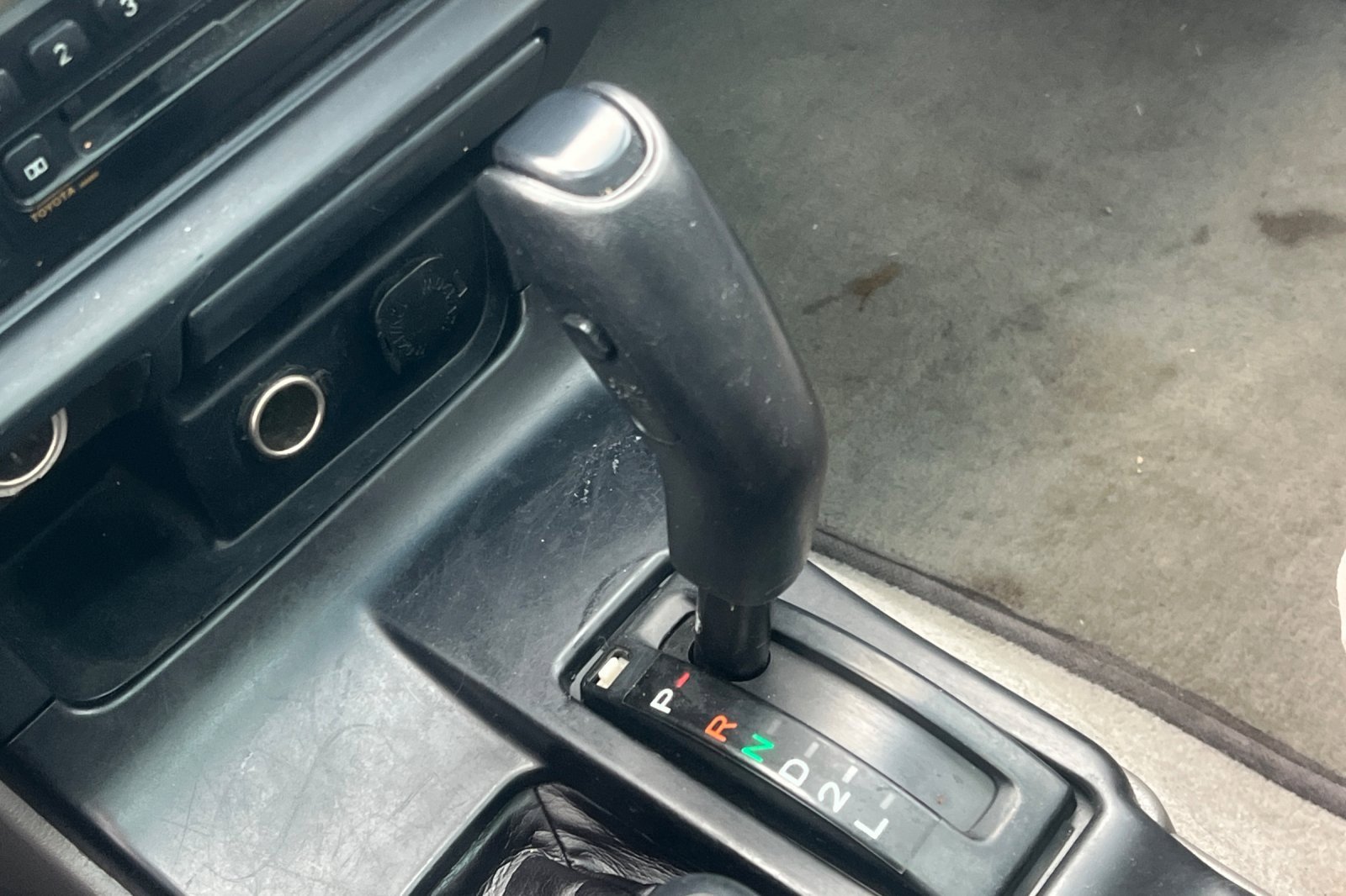 Used 2001 Toyota 4Runner SR5 image 17