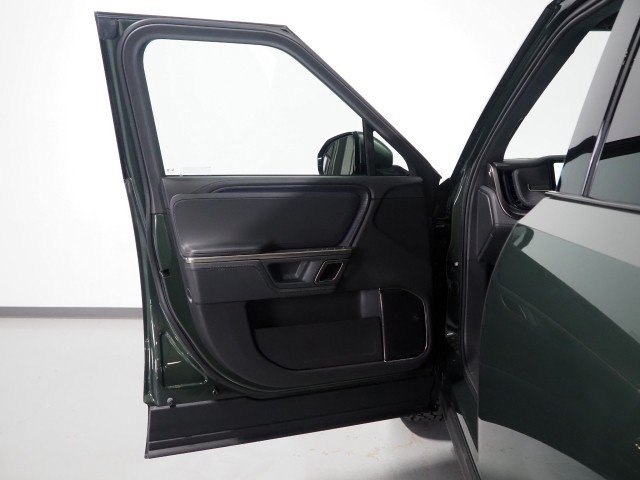 Used 2024 Rivian R1S Adventure AWD/4WD image 72