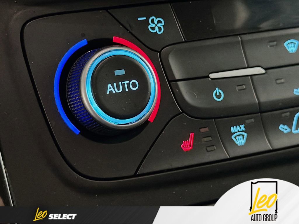 Used 2019 Ford Escape Titanium AWD/4WD image 20