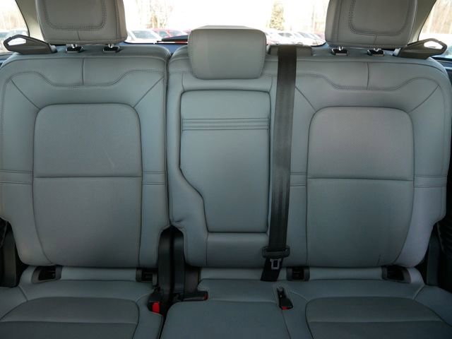 Used 2022 Lincoln Corsair AWD w/ Premium Package image 14