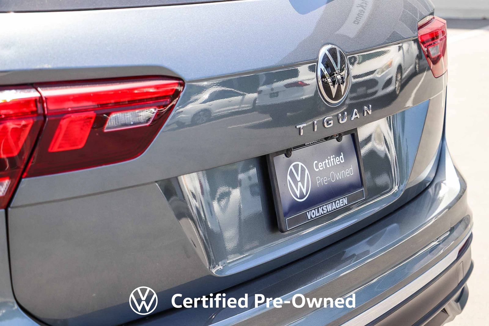 Used 2024 Volkswagen Tiguan S FWD image 11