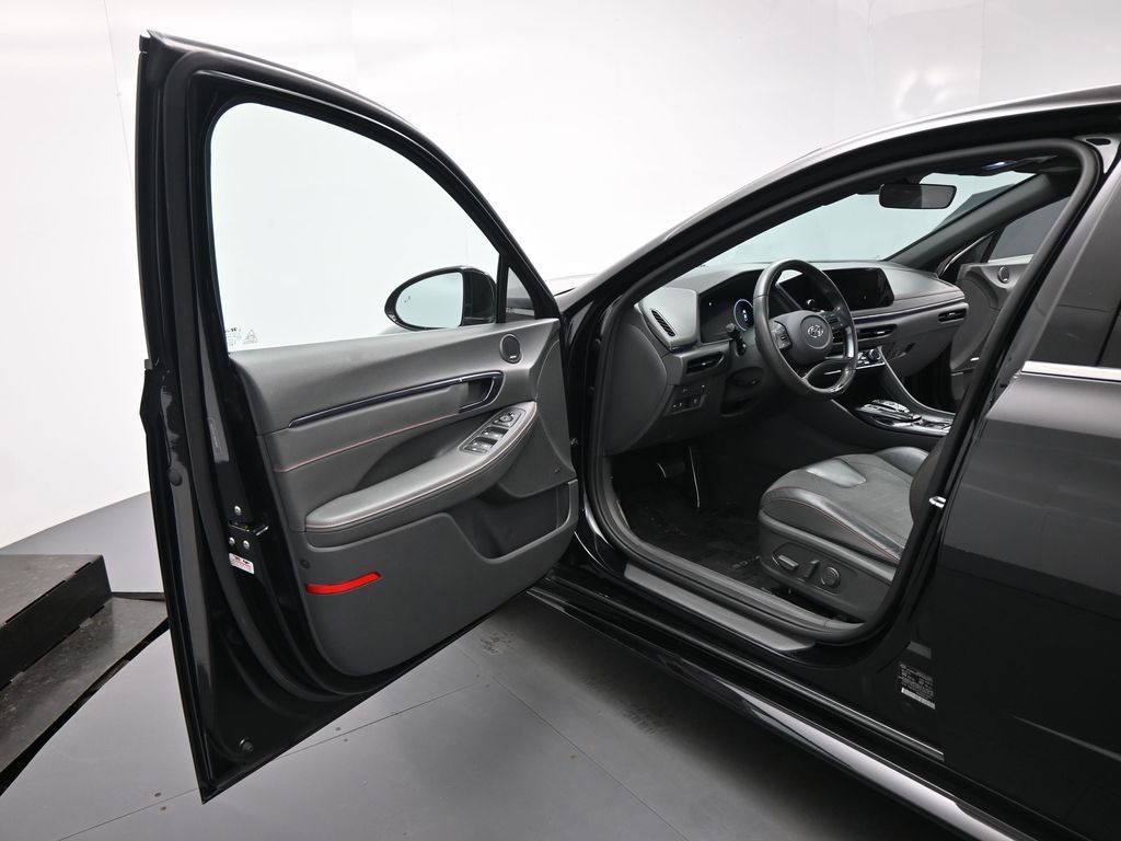 Used 2021 Hyundai Sonata N Line image 9