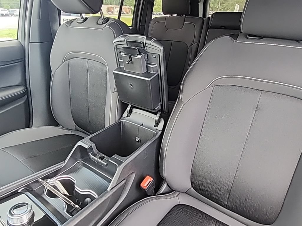 New 2026 Jeep Grand Cherokee Laredo X RWD image 23