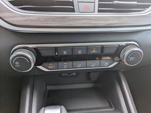 Used 2025 Nissan Altima 2.5 SV FWD image 19