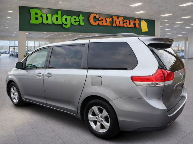Used 2011 Toyota Sienna LE image 5