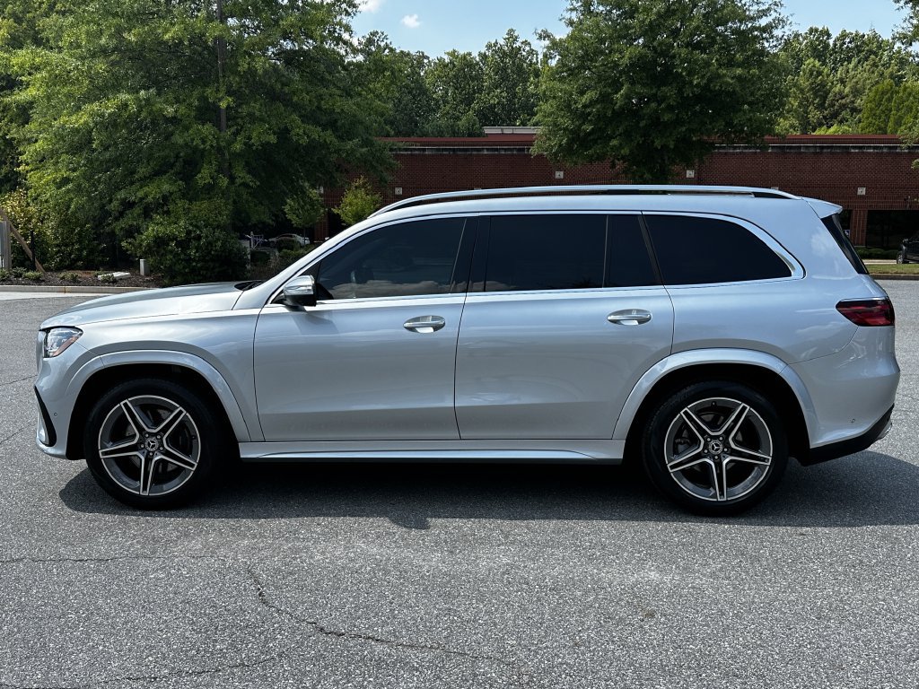 Certified 2025 Mercedes-Benz GLS 450 4MATIC w/ AMG Line Exterior image 5