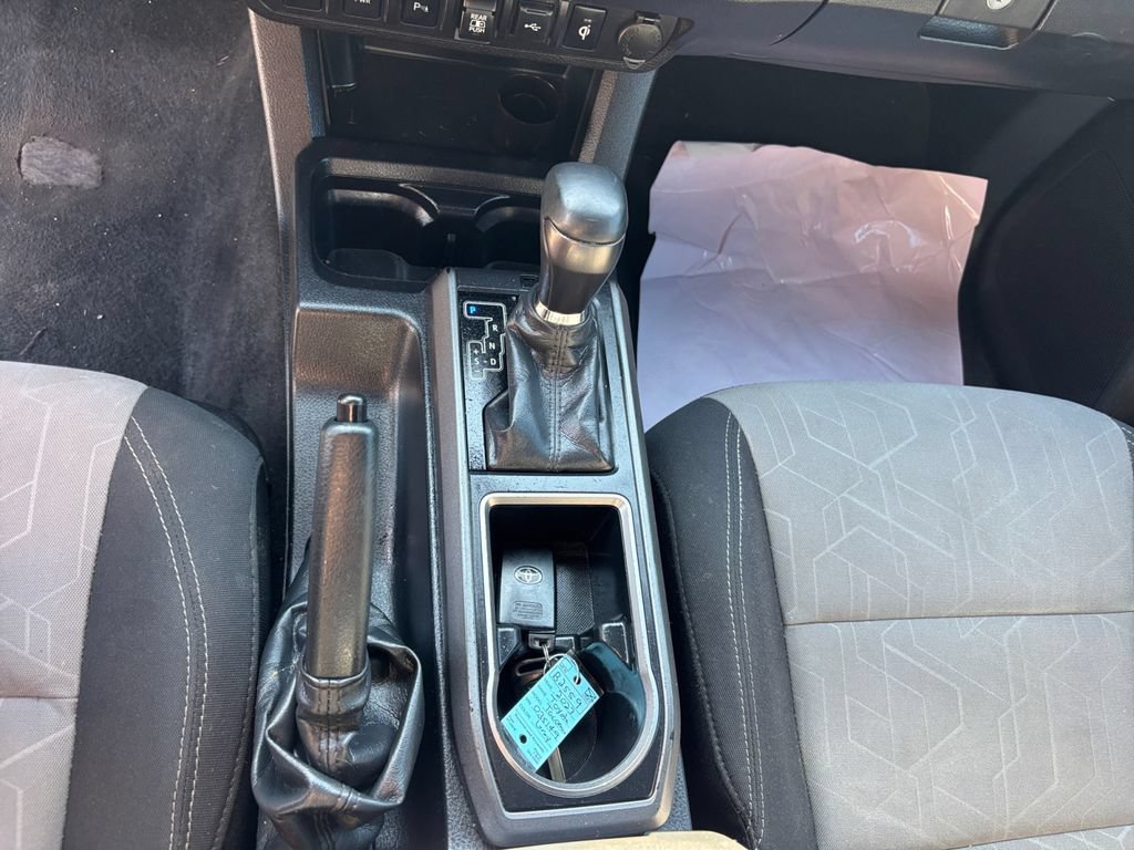 Used 2023 Toyota Tacoma TRD Sport w/ Technology Package RWD image 27
