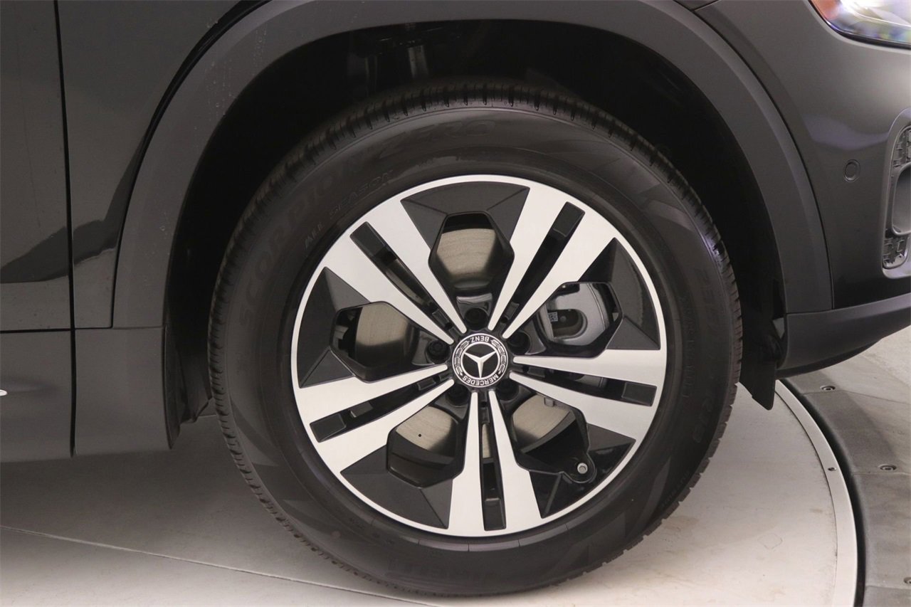 New 2026 Mercedes-Benz GLB 250 image 13