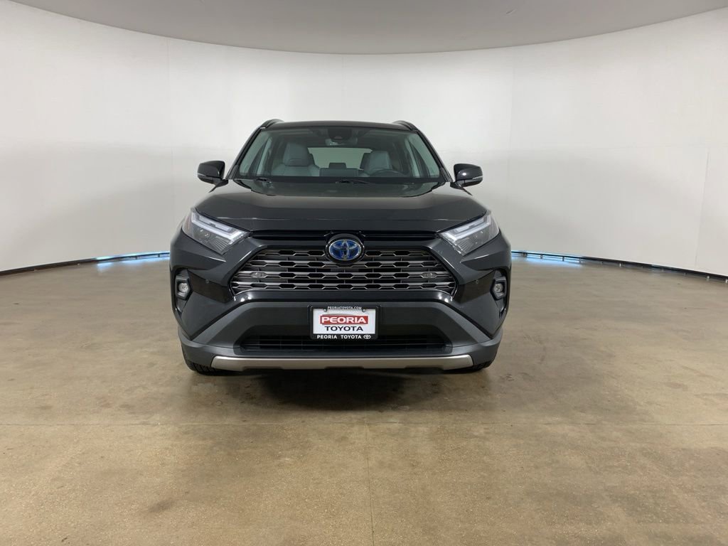 Used 2022 Toyota RAV4 Limited image 3