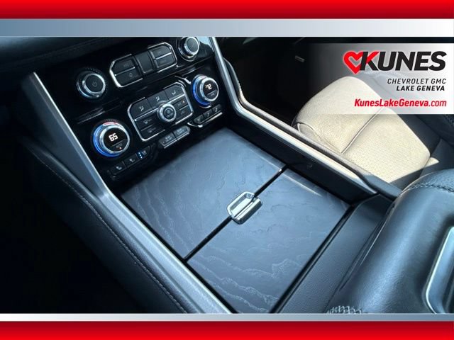Used 2024 GMC Yukon Denali AWD/4WD image 32