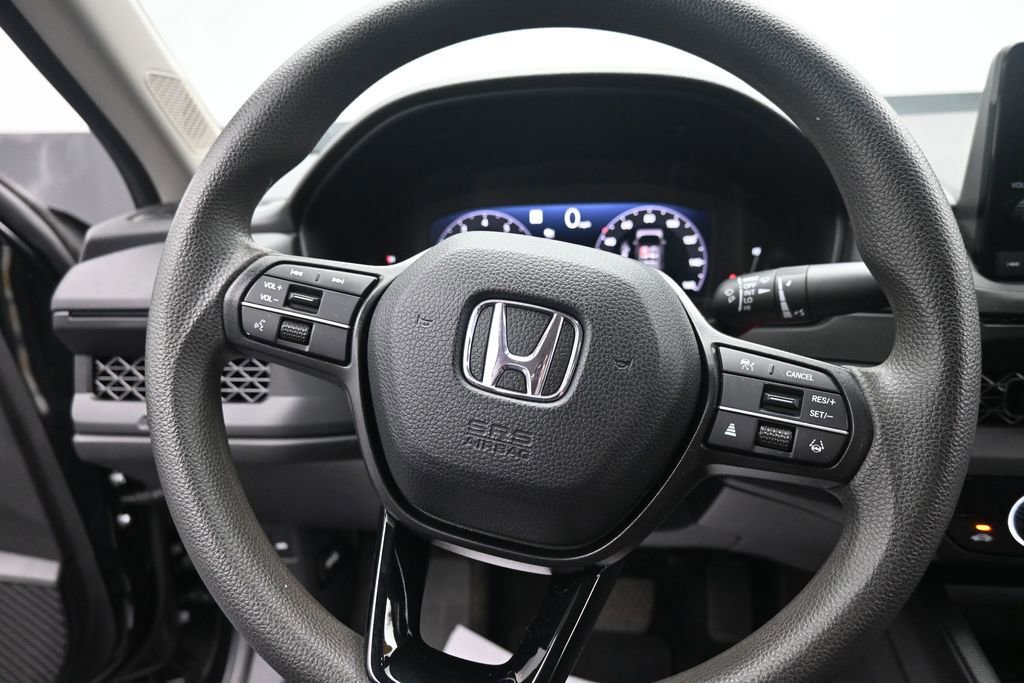 Used 2023 Honda Accord EX image 20