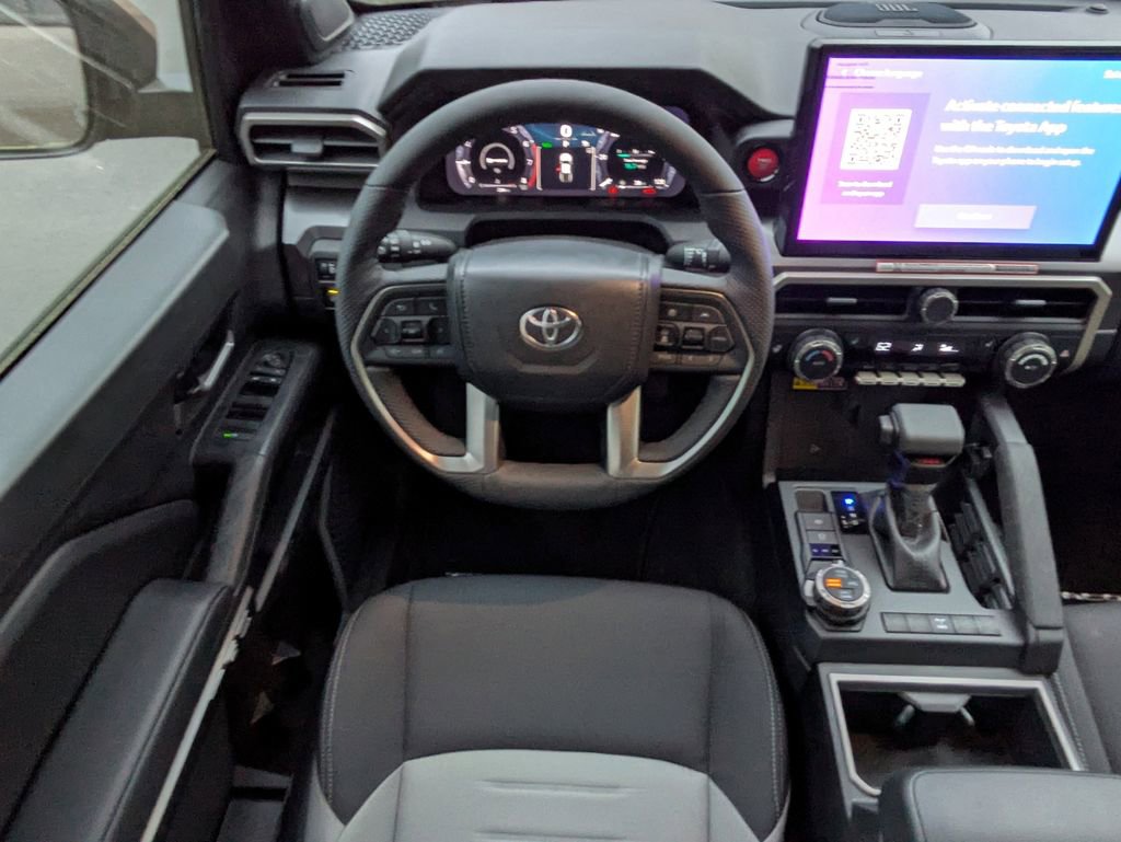 Used 2026 Toyota Tacoma TRD Off-Road w/ TRD Off Road Upgrade Package AWD/4WD image 17