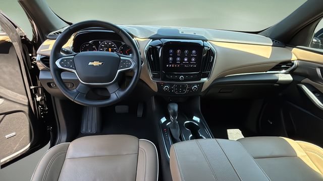Used 2023 Chevrolet Traverse Premier w/ LPO, Cargo Package AWD/4WD image 16