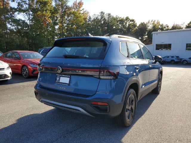New 2027 Volkswagen Taos S FWD image 4