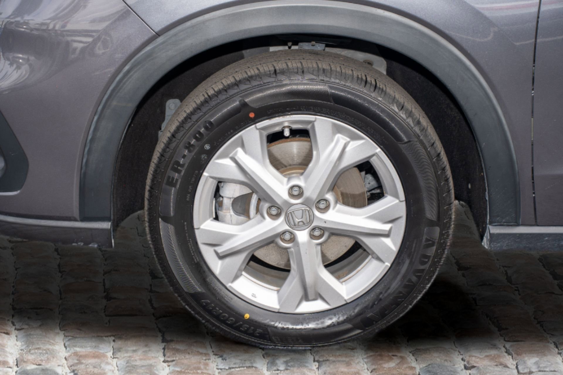 Certified 2023 Honda HR-V LX image 39