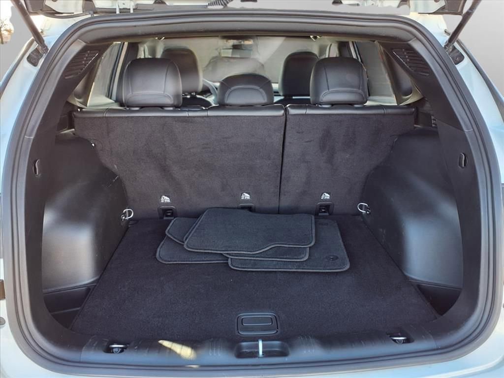 Certified 2024 Jeep Compass Latitude image 25