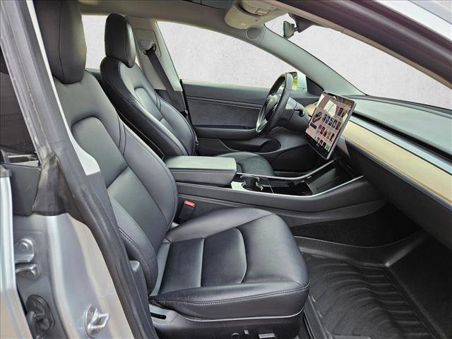 Used 2018 Tesla Model 3 Long Range image 18