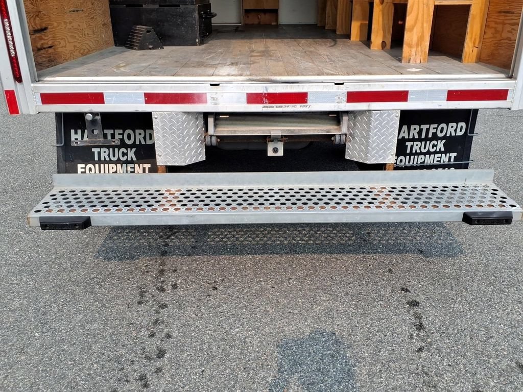 Used 2023 Ford E-450 and Econoline 450 Super Duty w/ Power Windows & Locks Group RWD image 16