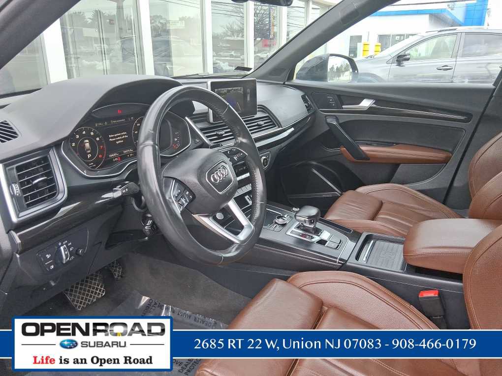 Used 2019 Audi Q5 2.0T Premium Plus w/ Premium Plus Package image 14