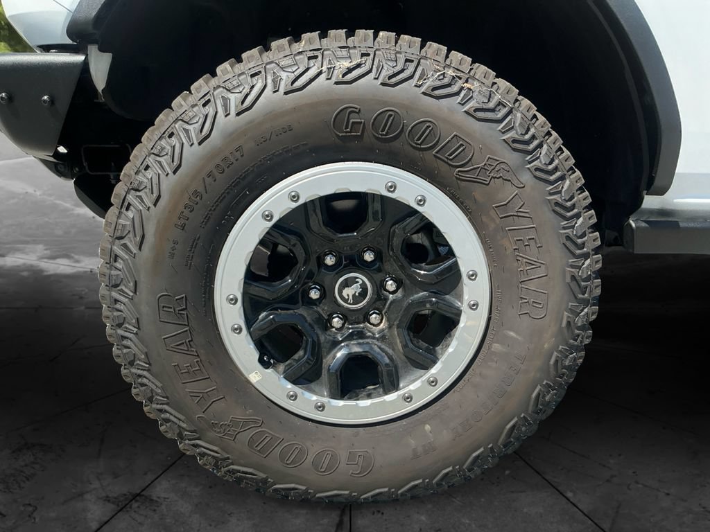 Used 2023 Ford Bronco Badlands AWD/4WD image 15