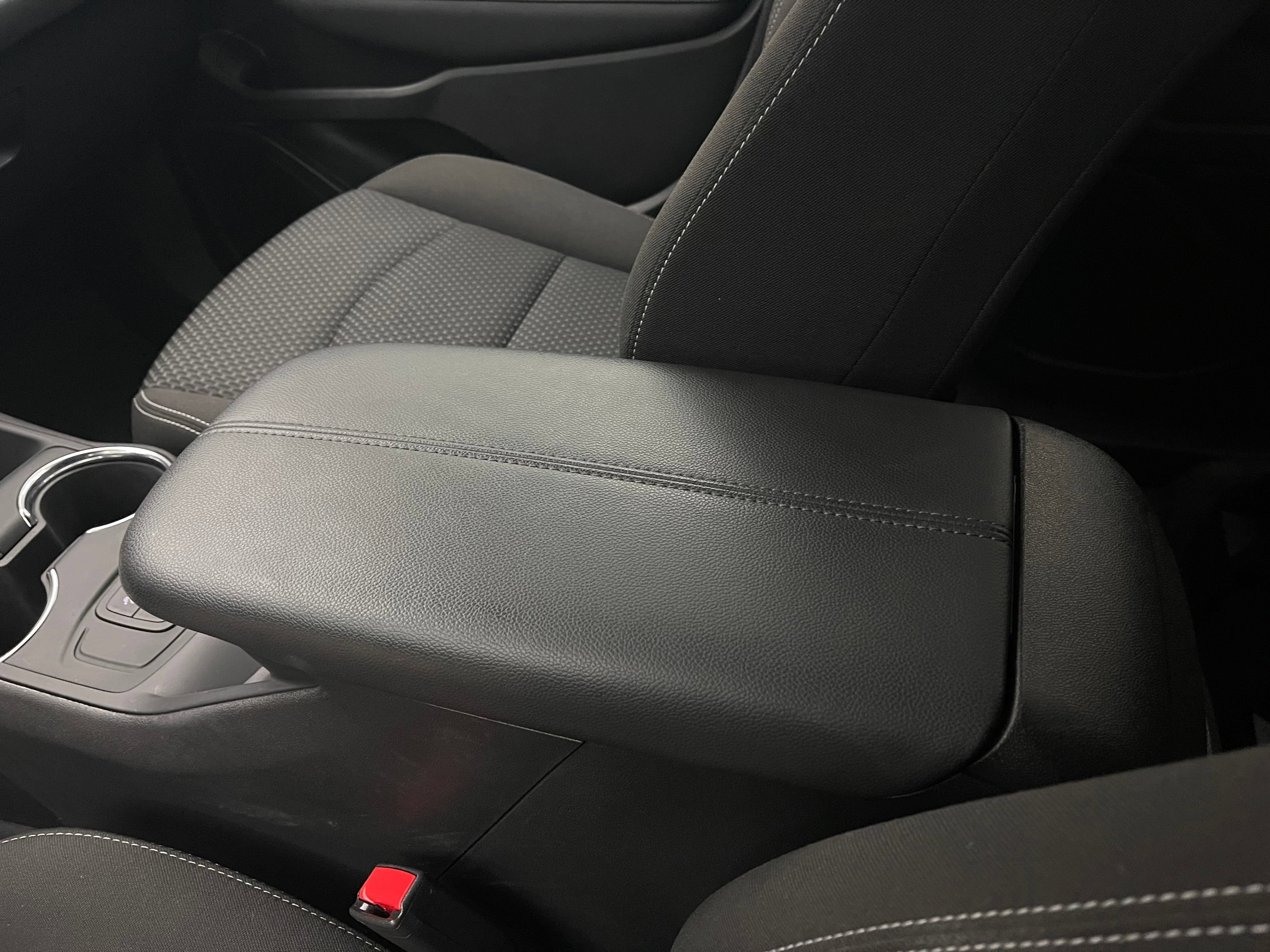 Used 2024 GMC Terrain SLE FWD image 26