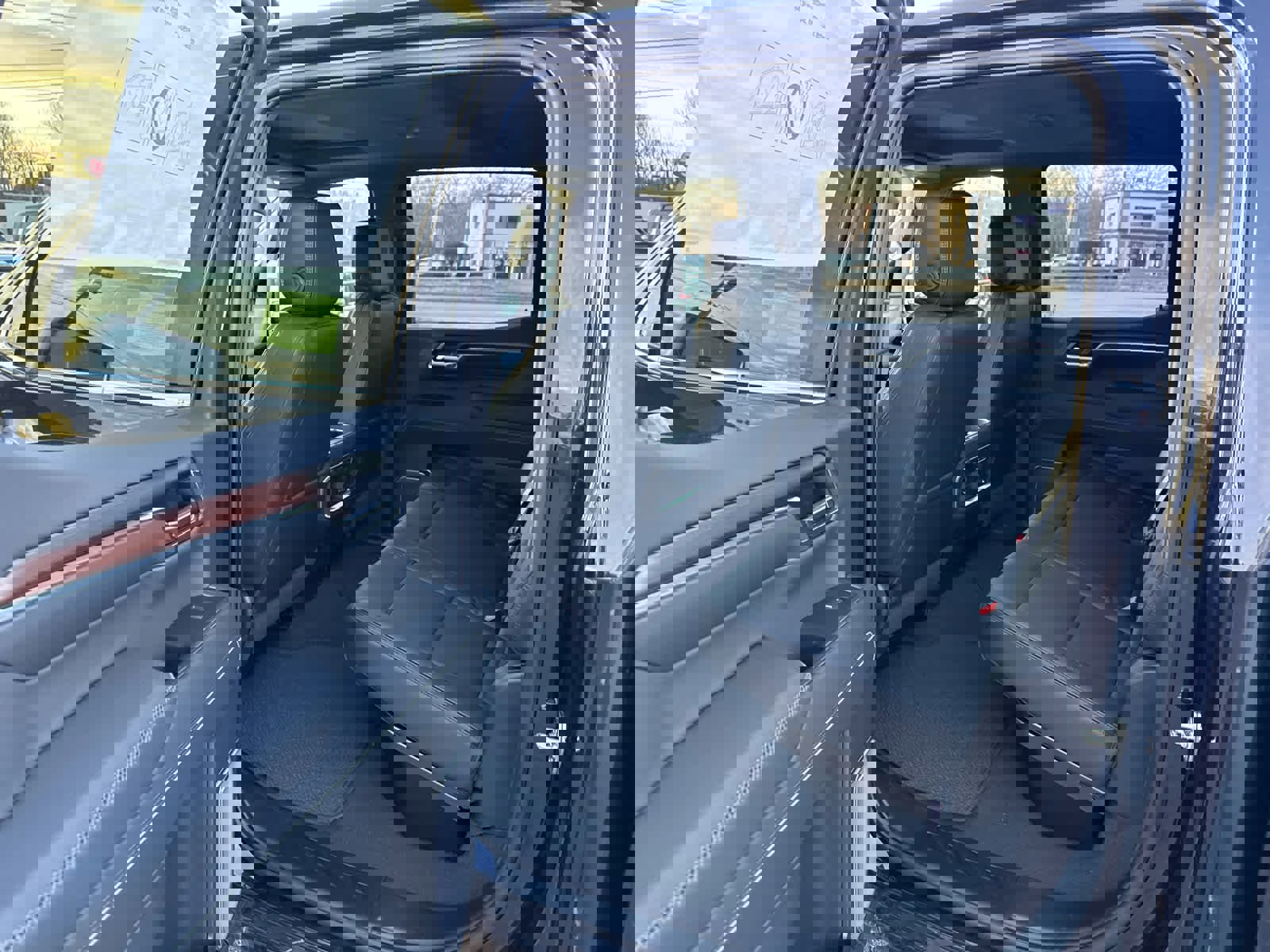 New 2026 GMC Sierra 1500 Denali w/ Denali Reserve Package image 12