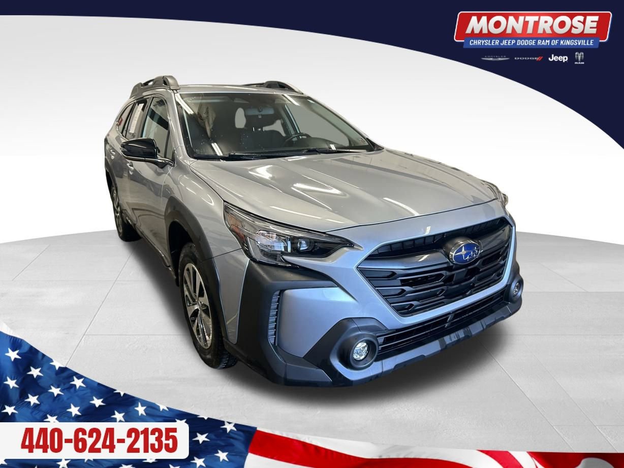 Used 2023 Subaru Outback Premium image 8