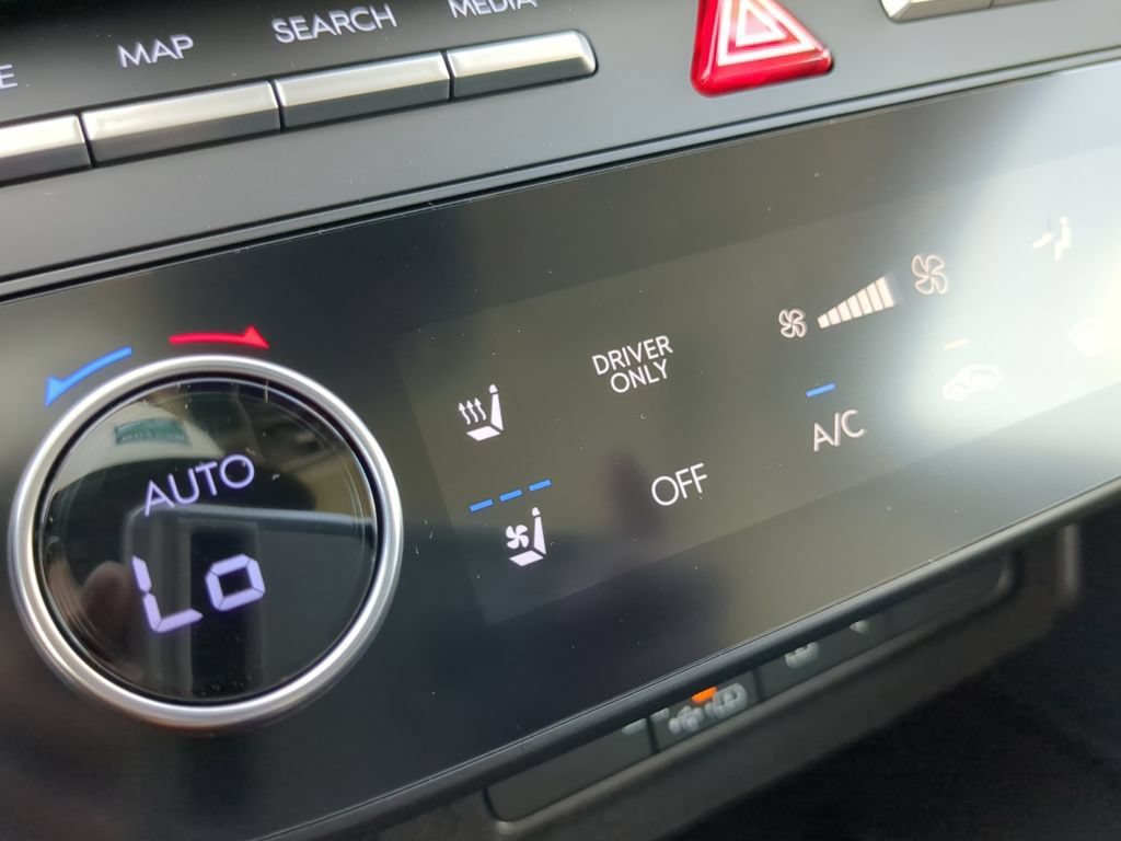 New 2025 Hyundai Sonata Limited FWD image 19