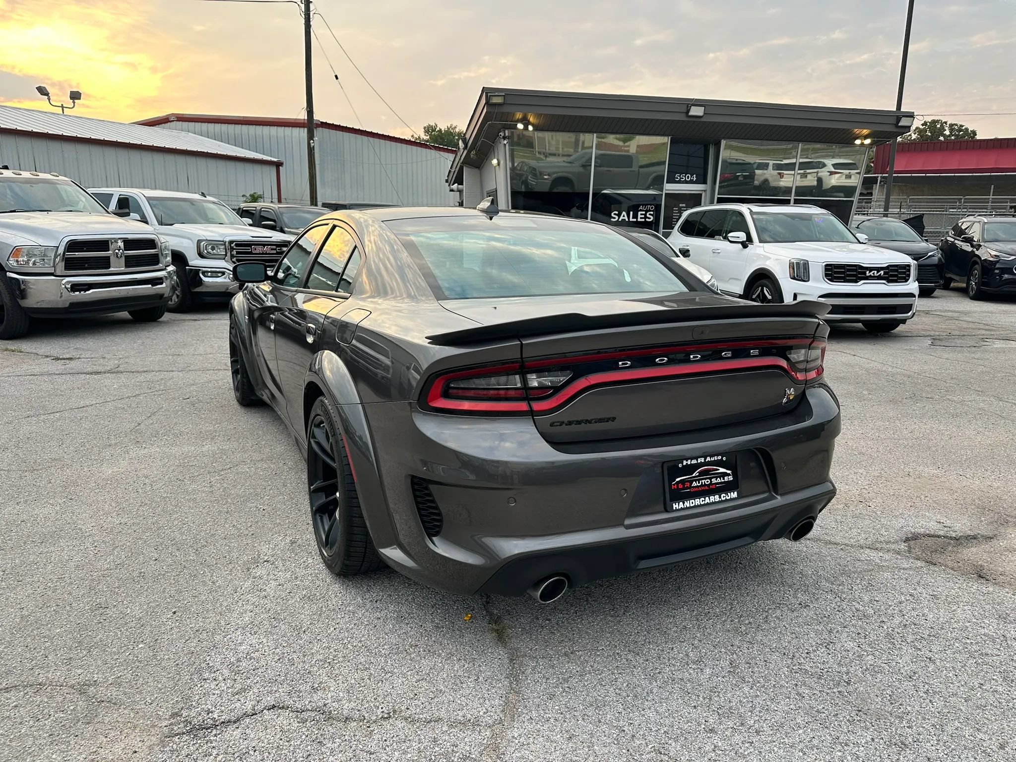 Used 2020 Dodge Charger Scat Pack RWD image 3